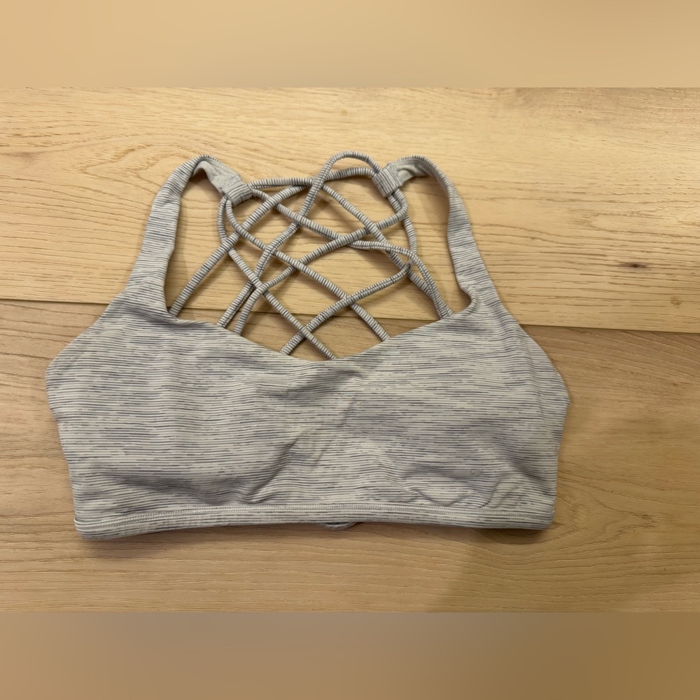 Lululemon Free to be Wild Bra - Size 8